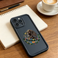 🛡️ Chraňte svůj telefon stylově – Nárazuvzdorný ochranný kryt na telefon s kulturním emblémem – platba na dobírku 📱✨